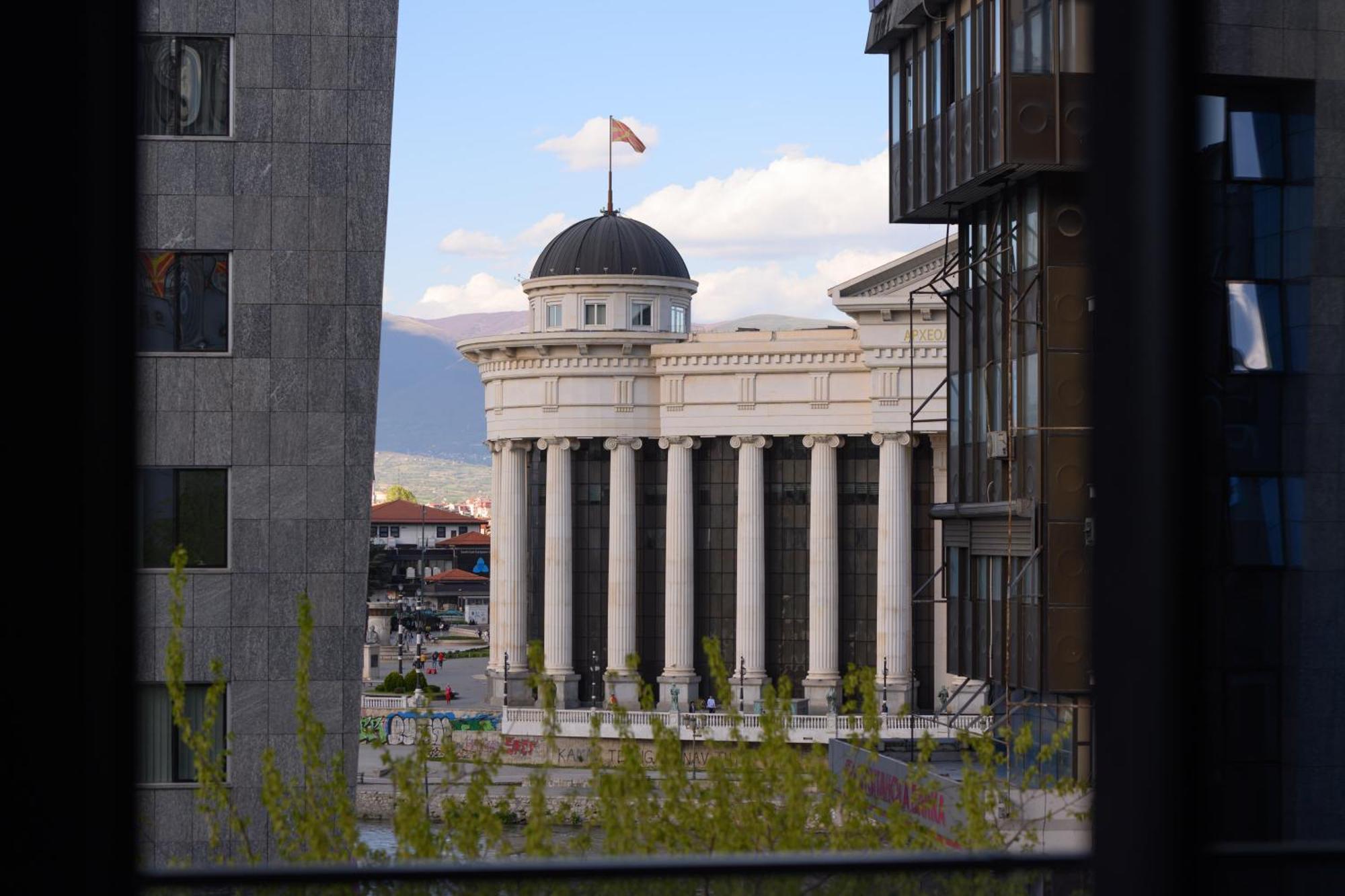 Hotel Macedonia Square สโกเปีย ภายนอก รูปภาพ